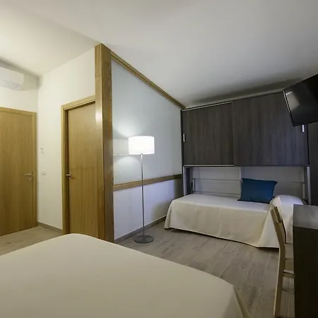 Hotel Mas Pere Pau 3*